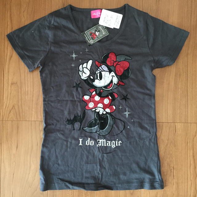 Disney(ディズニー)の★新品★ディズニーランド★ミニー★Tシャツ★ハロウィン レディースのトップス(Tシャツ(半袖/袖なし))の商品写真