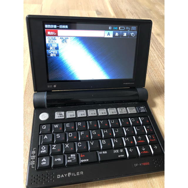 SEIKO(セイコー)のSEIKO DAYFILER DF-X11000 電子辞書　中古美品　医学生向け スマホ/家電/カメラのPC/タブレット(その他)の商品写真