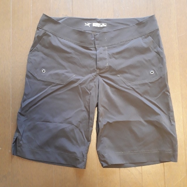 ARC'TERYX　ハーフパンツ