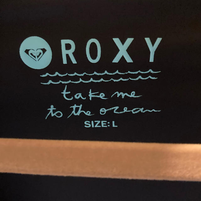 Roxy(ロキシー)の美品　ロキシー　ラッシュガード　 レディースの水着/浴衣(水着)の商品写真