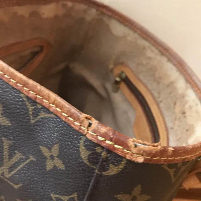 LOUIS VUITTON(ルイヴィトン)のヴィトン  バケツ型　大　バック　 レディースのバッグ(トートバッグ)の商品写真