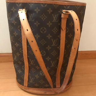 ルイヴィトン(LOUIS VUITTON)のヴィトン  バケツ型　大　バック　(トートバッグ)