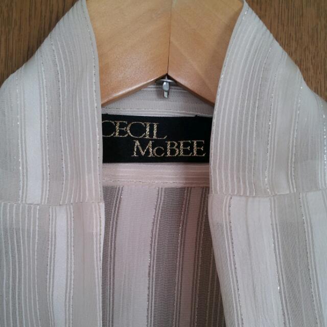 CECIL McBEE(セシルマクビー)のCECIL ラメストライプシャツ♡ レディースのトップス(シャツ/ブラウス(長袖/七分))の商品写真