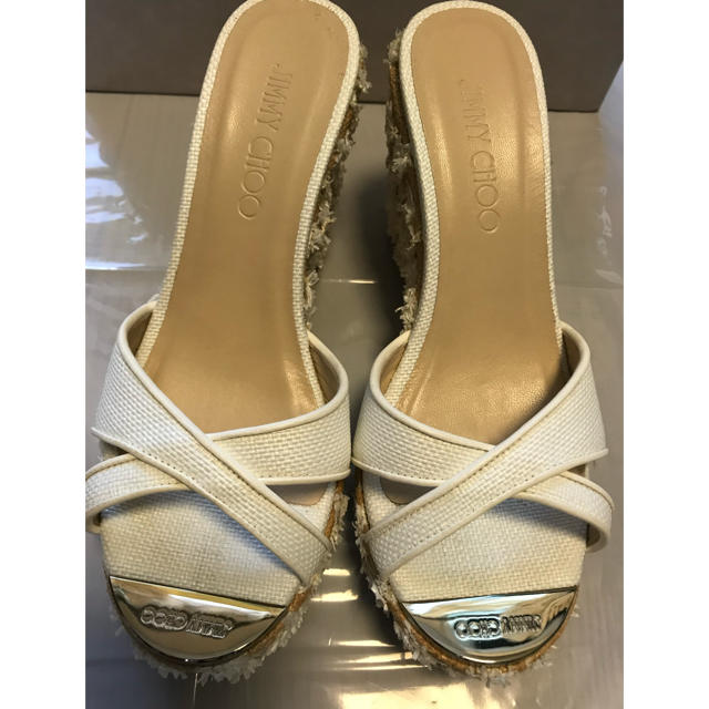 JIMMY CHOO(ジミーチュウ)のアメリア様専用 JIMMY CHOO ジミーチュウ PANDORA 美品 レディースの靴/シューズ(サンダル)の商品写真