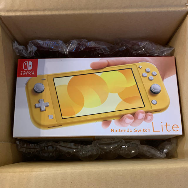 Switch スイッチ ライト Lite イエロー 新品