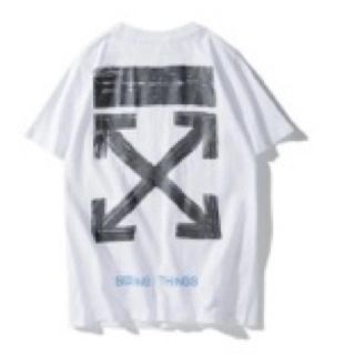 オフホワイト(OFF-WHITE)の新品　メンズ　ティシャツ　お洒落　ロゴ　Tシャツ(Tシャツ/カットソー(半袖/袖なし))