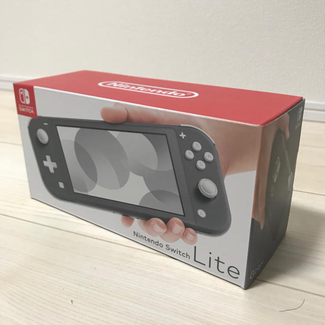 新品 任天堂 スイッチライト グレー 一年保証付き