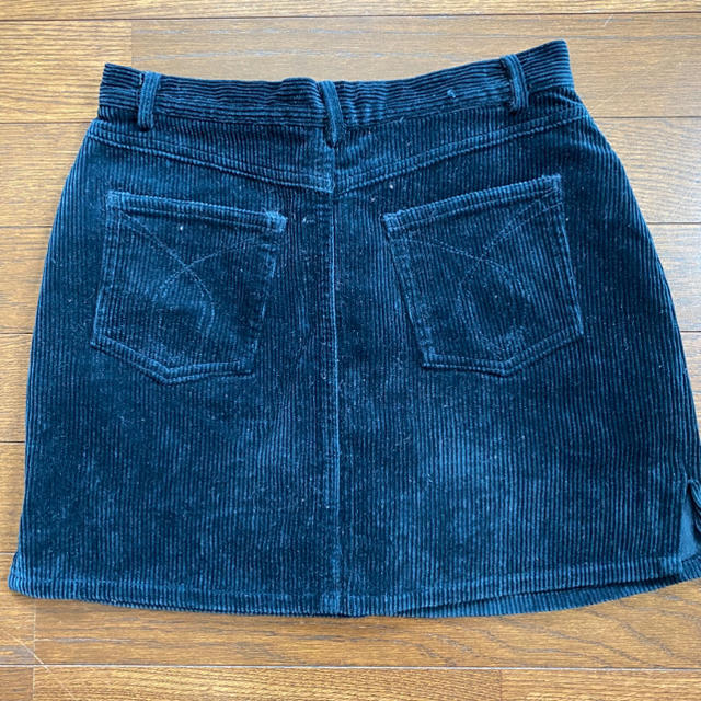 BLUE MOON BLUE(ブルームーンブルー)の【SALE価格】ネイビー　コーデュロイ　ミニスカート レディースのスカート(ミニスカート)の商品写真