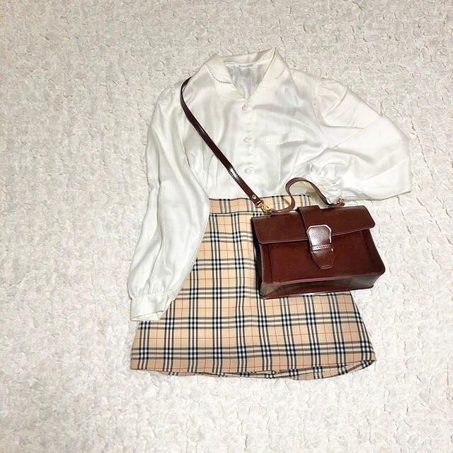 dholic(ディーホリック)の台形ミニスカート　ミニスカート　　チェック　Burberry 風 レディースのスカート(ミニスカート)の商品写真