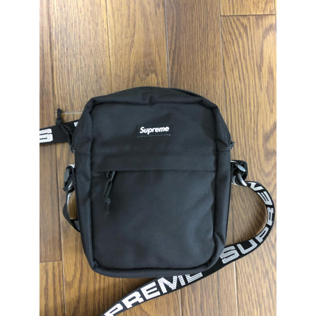 Supreme 18ss shoulder bag black