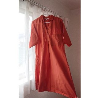 ユニクロ(UNIQLO)のスキッパーシャツワンピース (ひざ丈ワンピース)