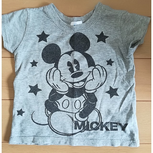 Disney(ディズニー)のミッキーＴシャツ キッズ/ベビー/マタニティのキッズ服男の子用(90cm~)(Tシャツ/カットソー)の商品写真