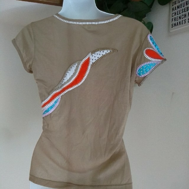 パッチワーク刺繍トップス レディースのトップス(Tシャツ(半袖/袖なし))の商品写真