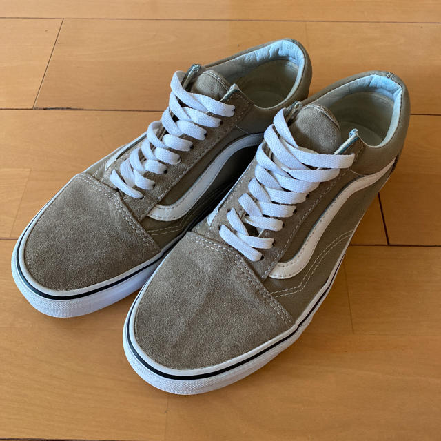 VANS(ヴァンズ)のVANS OLD オールドスクール　ヴァンズ　スニーカー  26.5 靴　メンズ メンズの靴/シューズ(スニーカー)の商品写真