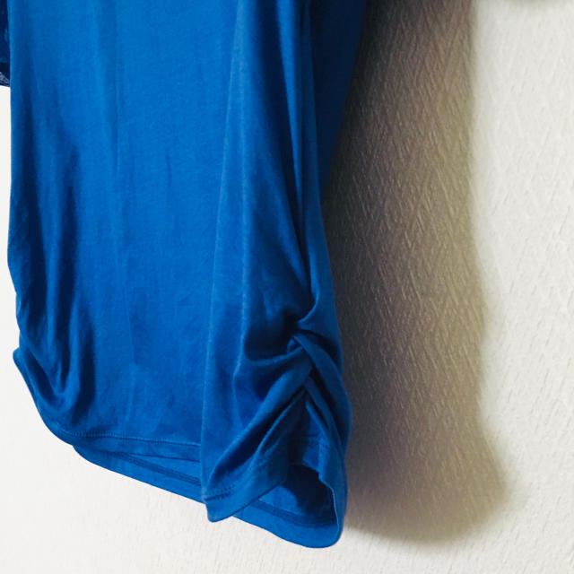 HIROKO BIS(ヒロコビス)のHIROKO BIS ヒロコビス☆Tシャツ　ブルー　サイズ　9号 レディースのトップス(カットソー(半袖/袖なし))の商品写真