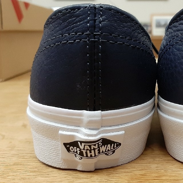 VANS - 【未使用】VANS OFF THE WALL レザースニーカーの通販 by かめきち's shop｜ヴァンズならラクマ