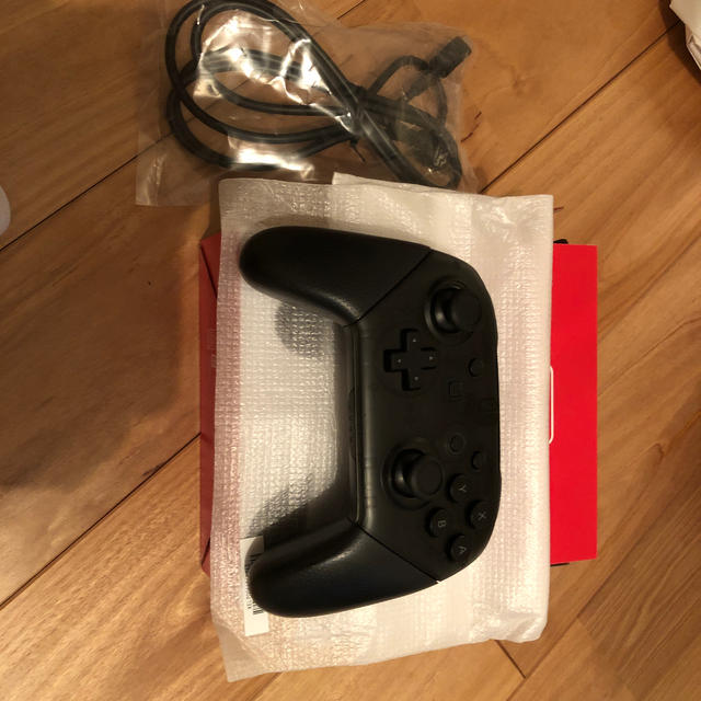 Nintendo Switch Proコントローラー 純正品 1、2週間使用