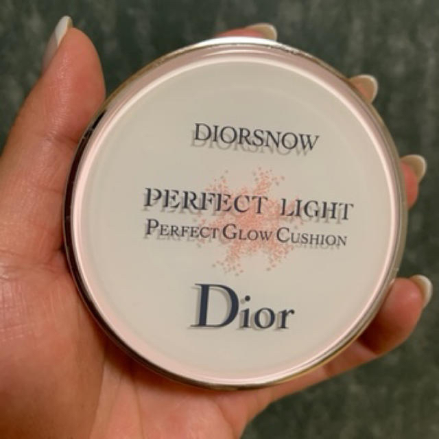 Dior(ディオール)のDior スノーパーフェクトライト　クッション コスメ/美容のベースメイク/化粧品(ファンデーション)の商品写真