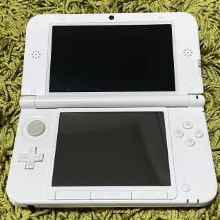 ニンテンドー3DS(ニンテンドー3DS)のNintendo 3DSLL ソフト4枚、ケースセット(携帯用ゲーム機本体)