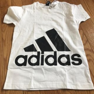 アディダス(adidas)のアディダスTシャツ(Tシャツ/カットソー)