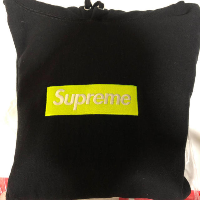 トップスsupreme box logo