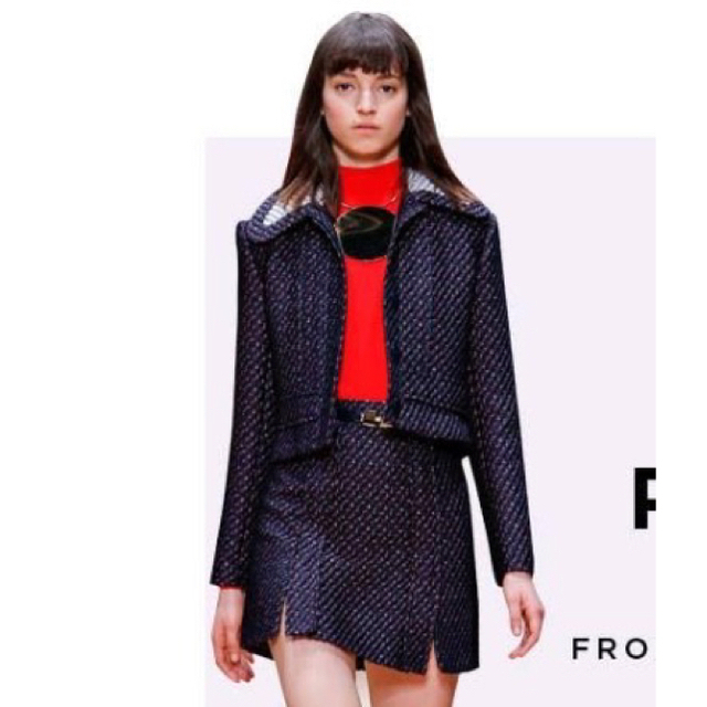 CARVEN(カルヴェン)のCARVEN ショート丈コート レディースのジャケット/アウター(その他)の商品写真