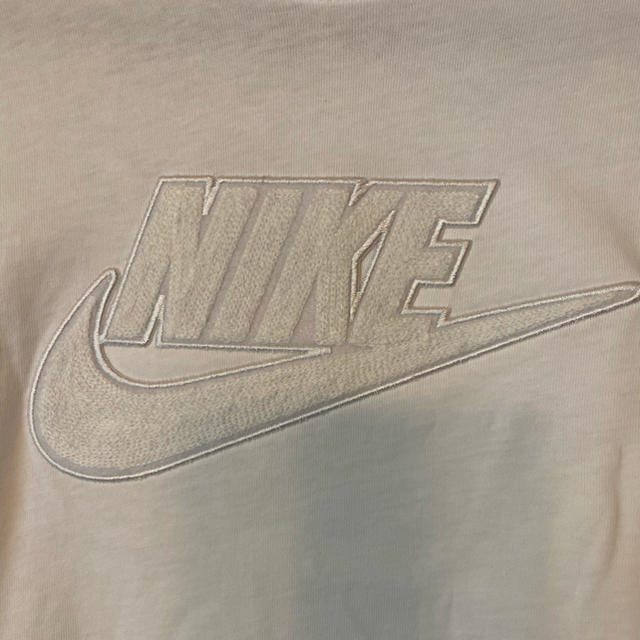 Lサイズ　NIKEドットコム購入　ナイキ半袖Tシャツ 白ティー