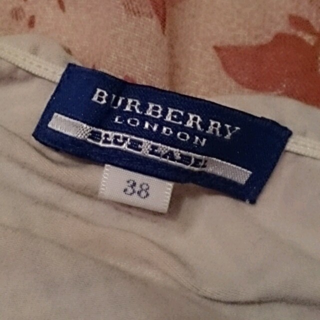 BURBERRY(バーバリー)のブルーレーベル★ノースリーブトップス レディースのトップス(カットソー(半袖/袖なし))の商品写真