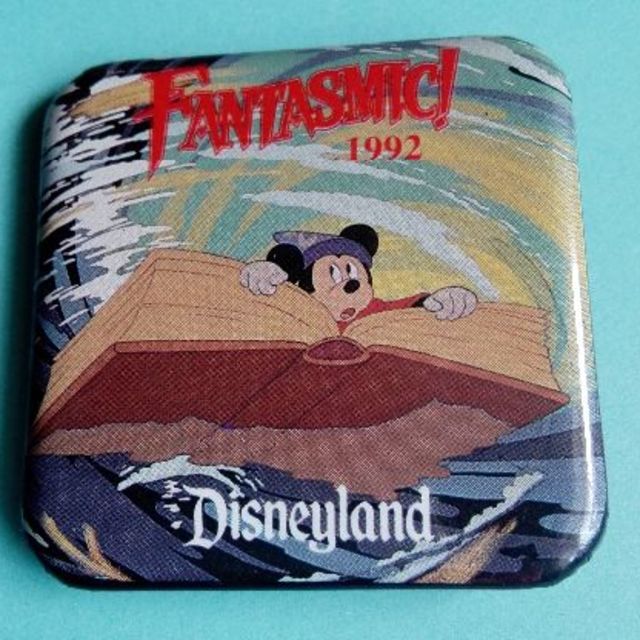 Disney(ディズニー)のディズニー FANTASMIC! 缶バッチ エンタメ/ホビーのコレクション(その他)の商品写真