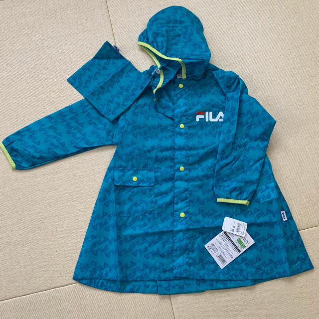 FILA(フィラ)のFILA☆キッズ　レインコート　110 キッズ/ベビー/マタニティのこども用ファッション小物(レインコート)の商品写真