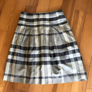 バーバリー(BURBERRY)のバーバリーロンドン  スカート  サイズ36(ひざ丈スカート)