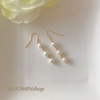 パールピアス(ピアス)