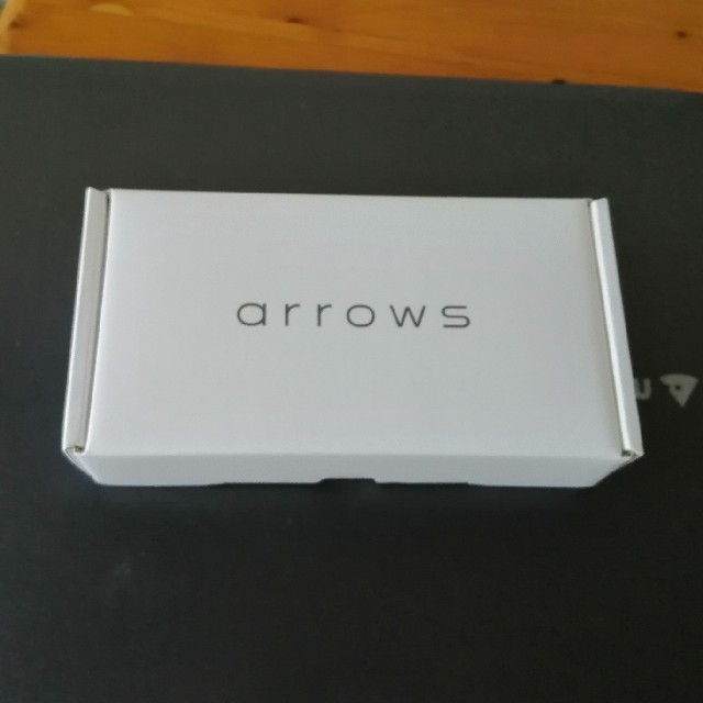 arrows M05 新品未使用 富士通 格安日本メーカースマホ