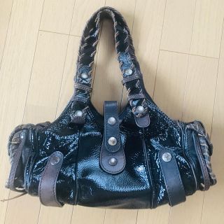 クロエ(Chloe)のクロエ　シルベラード　エナメル(ショルダーバッグ)