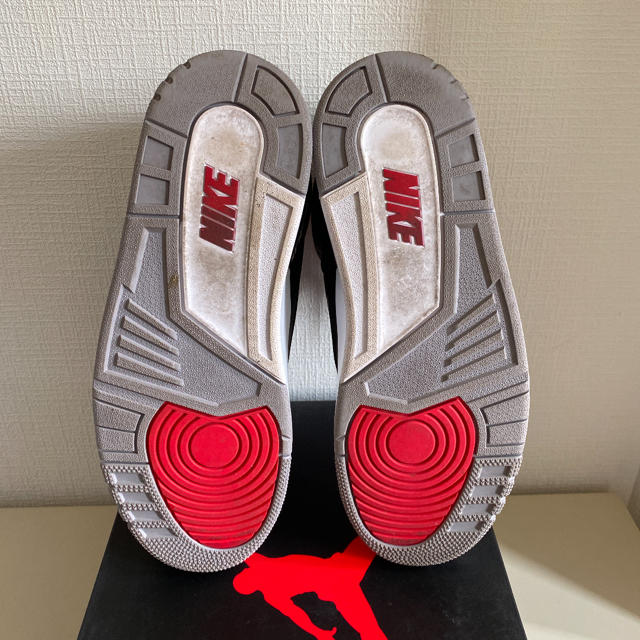 NIKE(ナイキ)のNIKE AIR JORDAN 3 OG BLACK CEMENT メンズの靴/シューズ(スニーカー)の商品写真