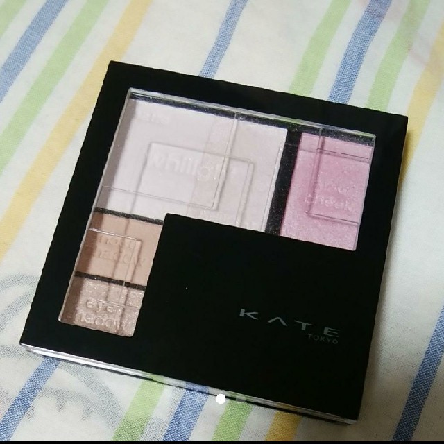 KATE(ケイト)のKATE ホワイトシェイピングパレット コスメ/美容のベースメイク/化粧品(フェイスカラー)の商品写真
