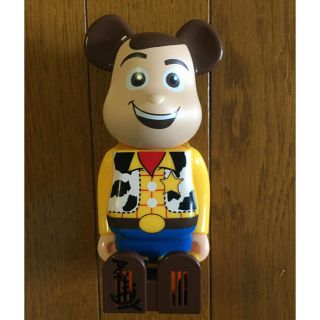 トイストーリー(トイ・ストーリー)のウッディ　クレベリン　TOY STORY   BEARBRICK(日用品/生活雑貨)