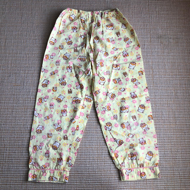 サンリオ(サンリオ)のパジャマ 110cm キッズ/ベビー/マタニティのキッズ服女の子用(90cm~)(パジャマ)の商品写真