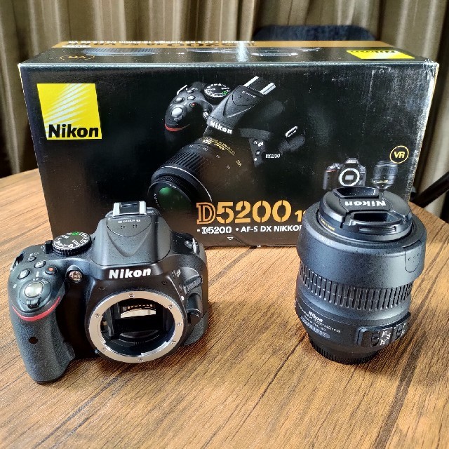 Nikon D5200 18-55VR KIT Black