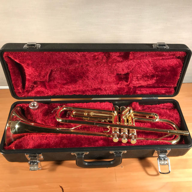 トランペット　YAMAHA YTR2321 楽器の管楽器(トランペット)の商品写真