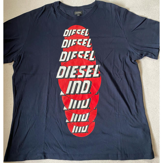 DIESEL(ディーゼル)のDIESEL✩.*˚ブラックDIESELロゴプリントTシャツ USED メンズのトップス(Tシャツ/カットソー(半袖/袖なし))の商品写真