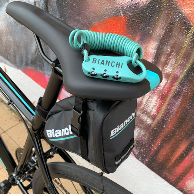 Bianchi(ビアンキ)の美品！2020年モデルクロスバイクBianchi ROMA3 ビアンキ ローマ3 スポーツ/アウトドアの自転車(自転車本体)の商品写真