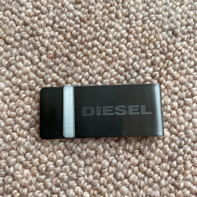 DIESEL(ディーゼル)のマネークリップ　ディーゼル メンズのファッション小物(マネークリップ)の商品写真