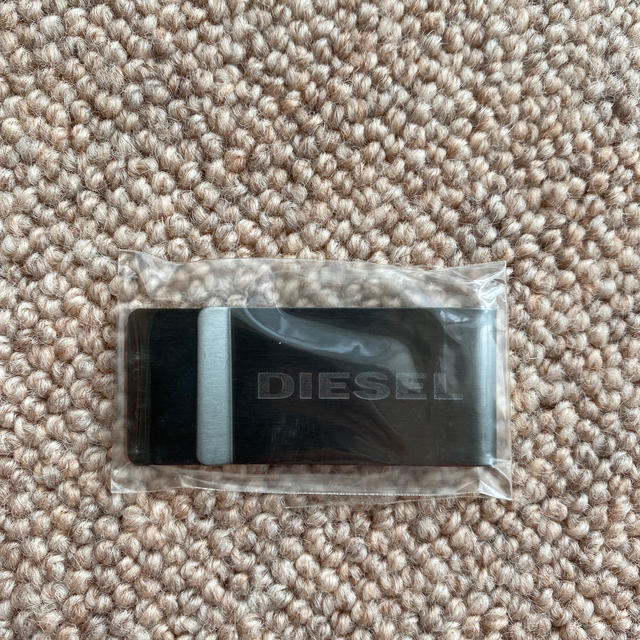 DIESEL(ディーゼル)のマネークリップ　ディーゼル メンズのファッション小物(マネークリップ)の商品写真