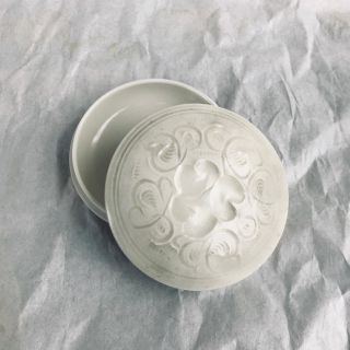 希少◇美しいお品物　光夫造　香合　ホワイト　陶器　骨董品　アンティーク　小物置き(陶芸)