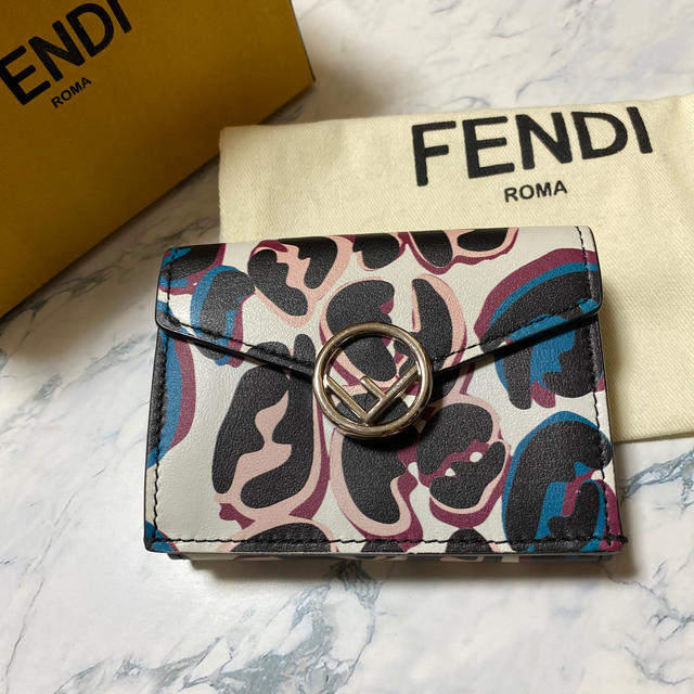 FENDI ミニウォレット FENDI ミニウォレット