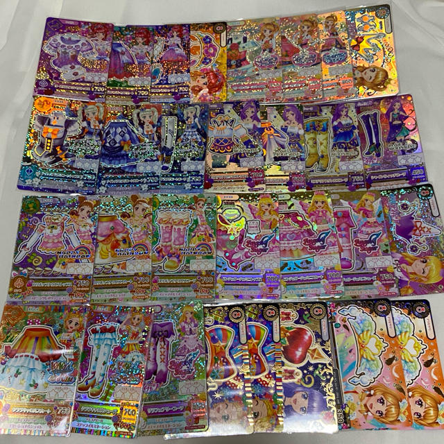 アイカツ!(アイカツ)のアイカツ プレミアムカード 33枚 エンタメ/ホビーのアニメグッズ(カード)の商品写真