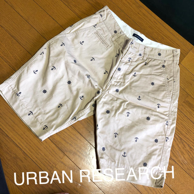 URBAN RESEARCH(アーバンリサーチ)のショートパンツ　半パン　マリン柄　ベージュ　メンズ メンズのパンツ(ショートパンツ)の商品写真