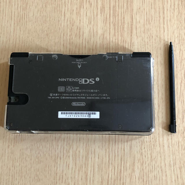 ニンテンドーDS(ニンテンドーDS)のニンテンドー DS カメラ付　Nintendo DS 任天堂 エンタメ/ホビーのゲームソフト/ゲーム機本体(携帯用ゲーム機本体)の商品写真