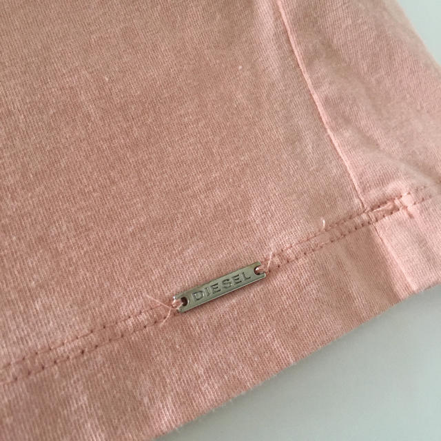 DIESEL(ディーゼル)のディーゼル　Tシャツ　ピンク　メンズ　M メンズのトップス(Tシャツ/カットソー(半袖/袖なし))の商品写真